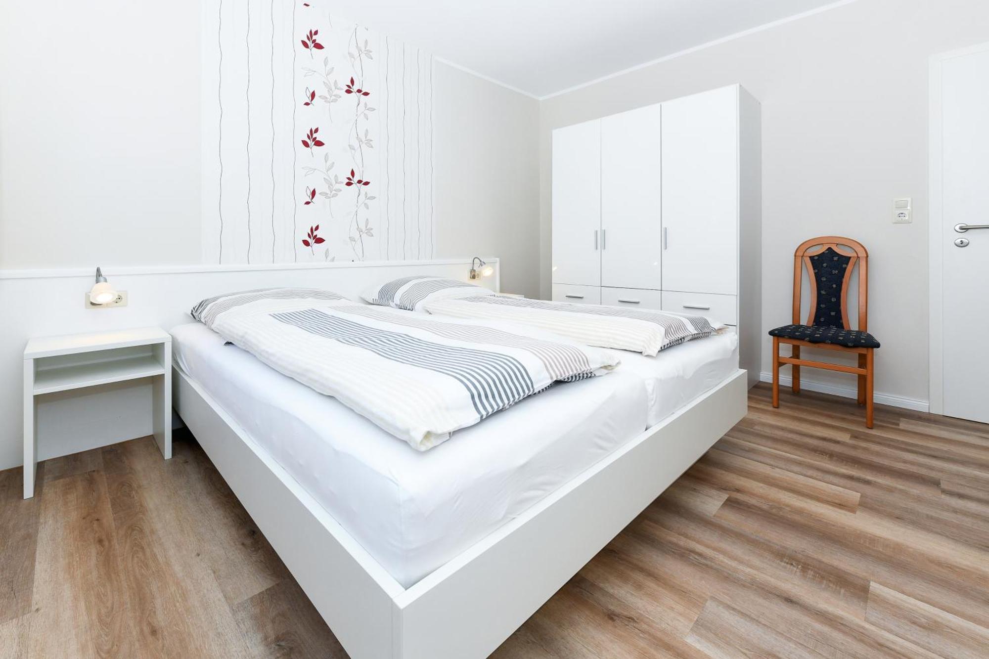 Haus Andreesen Appartement Neuharlingersiel Buitenkant foto